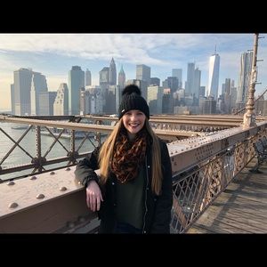 Meet your Posher, Skylar